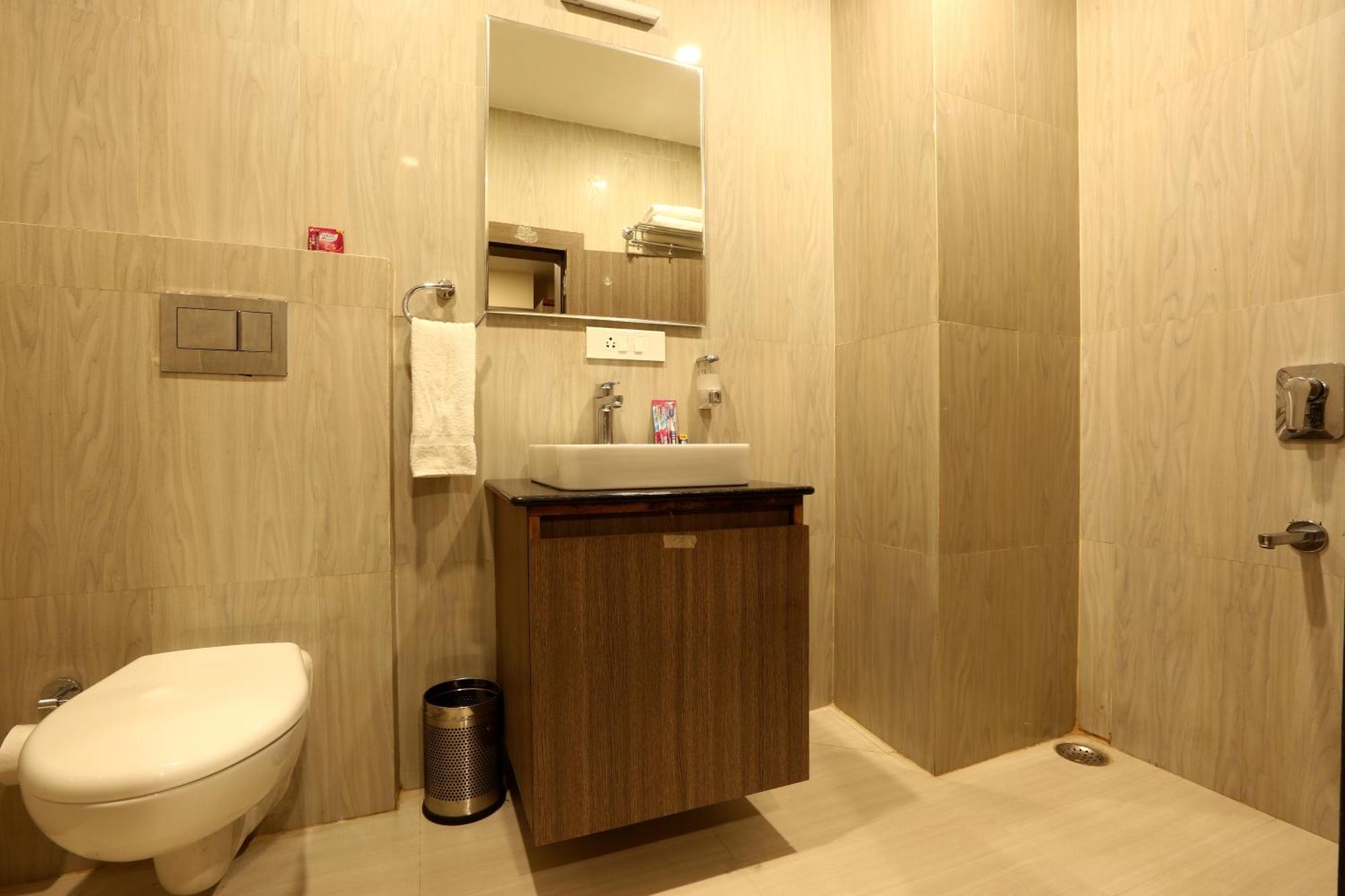 Hotel Aerostay Residency Igi Airport Delhi Нью-Делі Екстер'єр фото