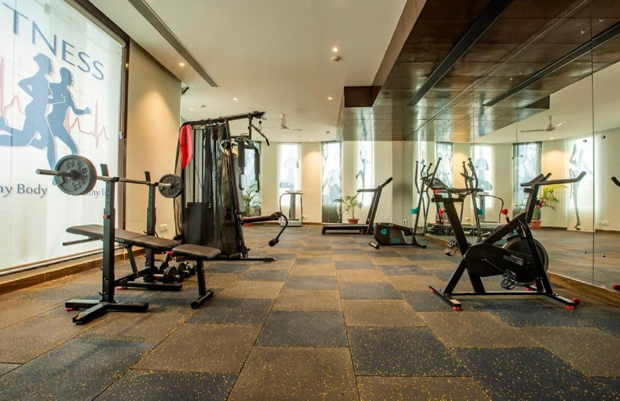 Hotel Aerostay Residency Igi Airport Delhi Нью-Делі Екстер'єр фото