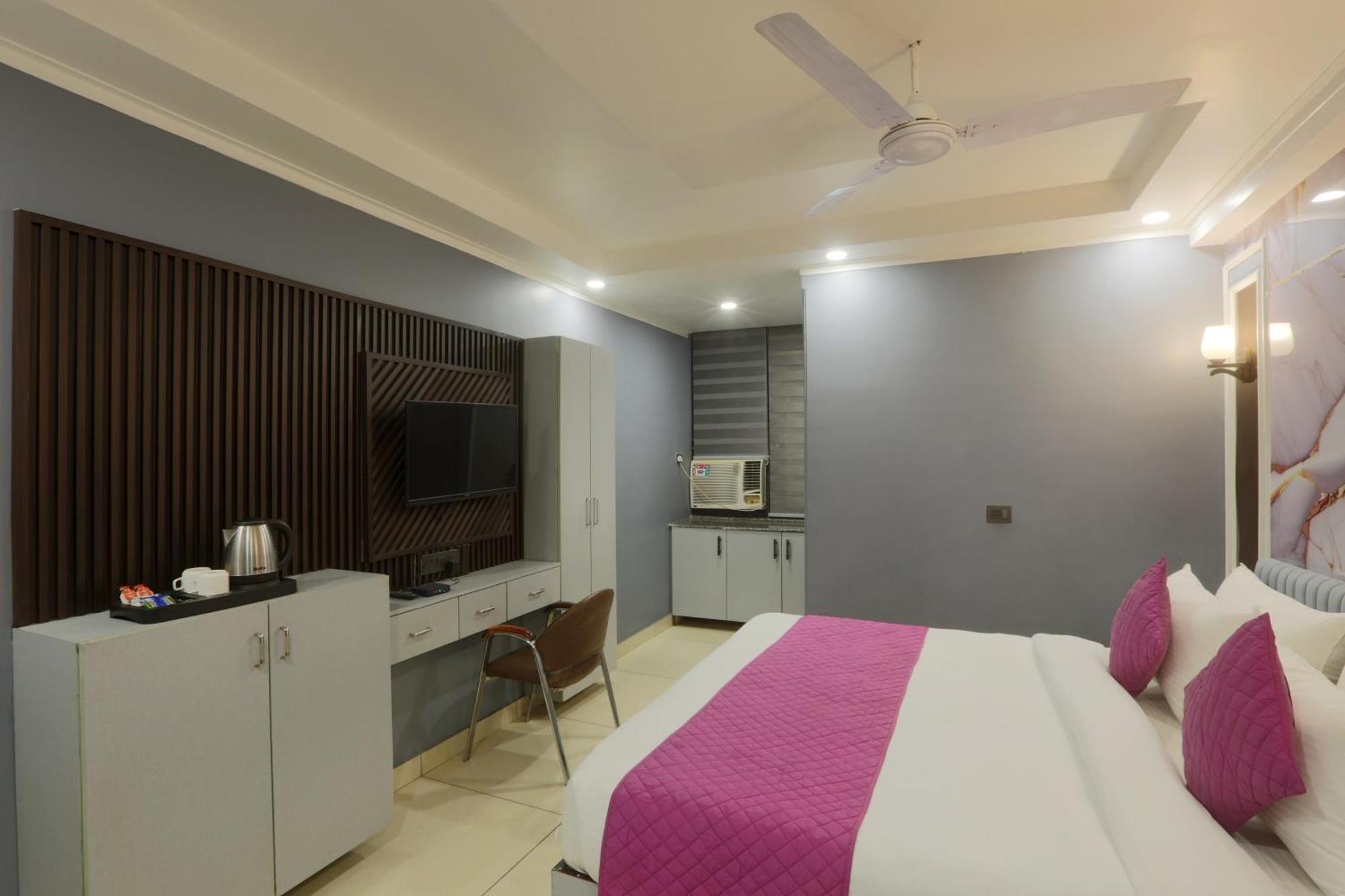 Hotel Aerostay Residency Igi Airport Delhi Нью-Делі Екстер'єр фото