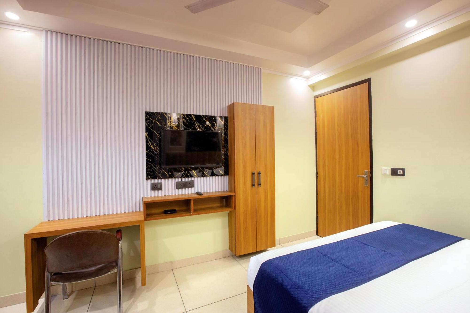 Hotel Aerostay Residency Igi Airport Delhi Нью-Делі Екстер'єр фото